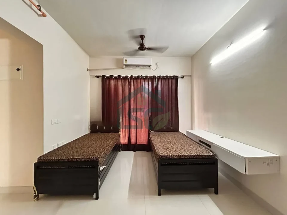 At Akash Rajvanshi PG, Andheri East, Mumbai