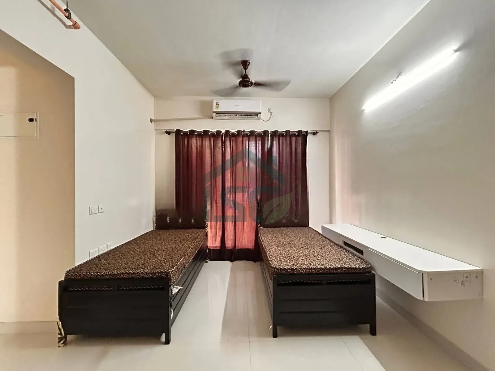 At Akash Rajvanshi PG, Andheri East, Mumbai