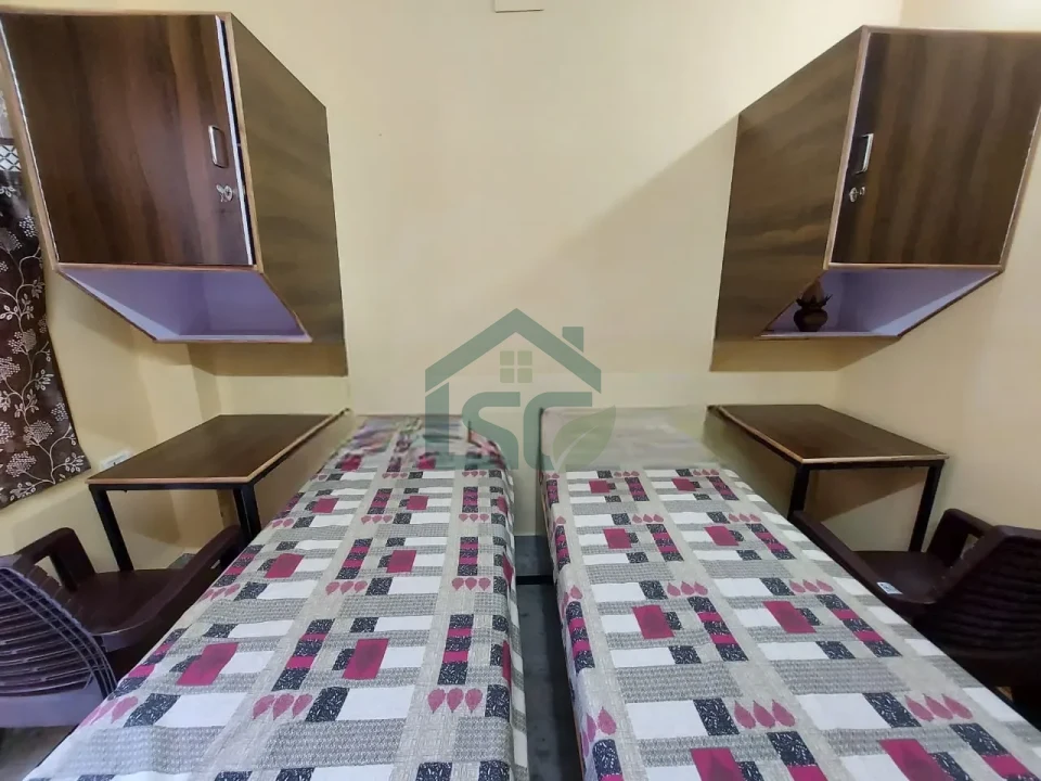 Prisha Girls PG in Shahdara, Delhi — property photo 5