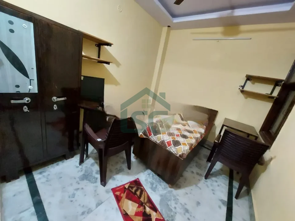 Prisha Girls PG in Shahdara, Delhi — property photo 3