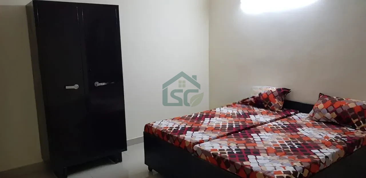 Peacefull Home in Sector 13, Gurugram — property photo 1