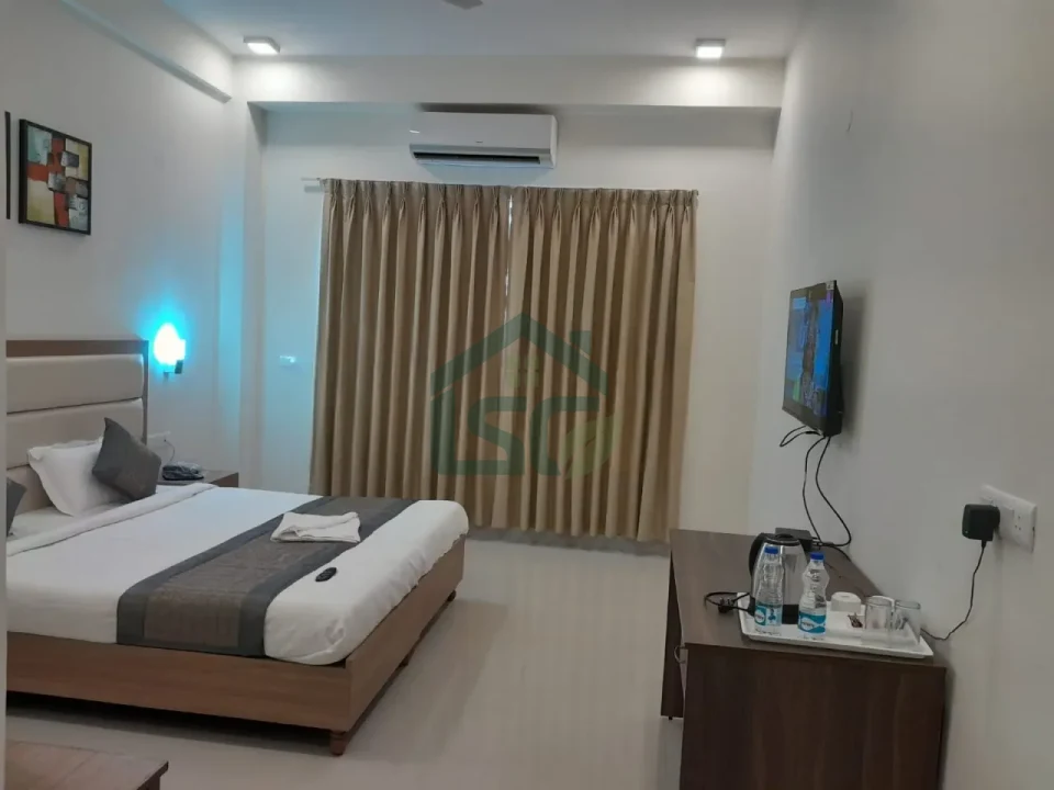 geemind PG in DLF Phase 5, Gurugram — property photo 4
