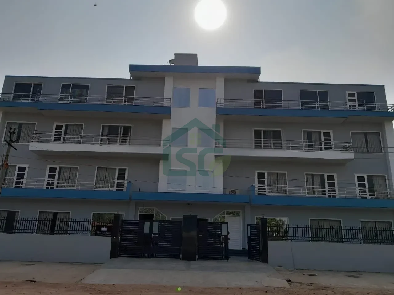 geemind PG in DLF Phase 5, Gurugram — property photo 1