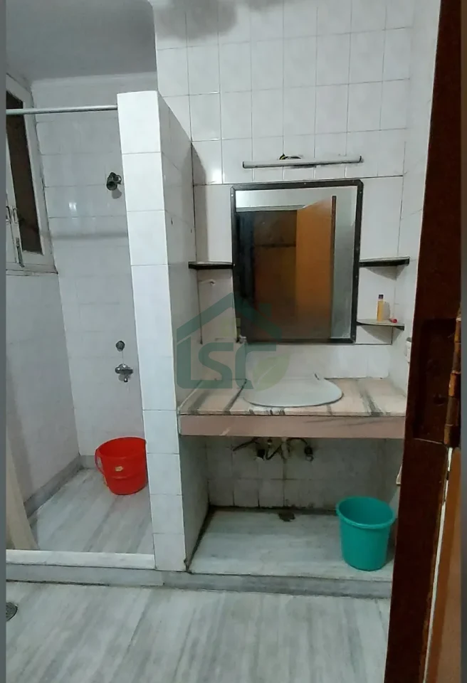 Om PG For Girls in Rama Krishna Puram, Delhi — property photo 2
