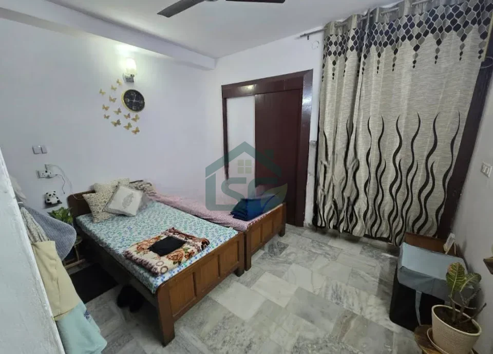 Photo 2 of Metro Star PG, Sector 17, Gurgaon