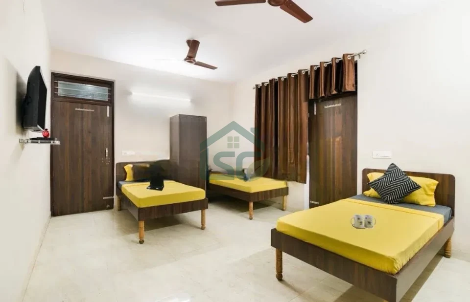 At Vijay Boys PG, Sector 33, Gurgaon