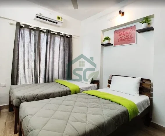 At Royal Homestay Boys, Goregaon, Mumbai