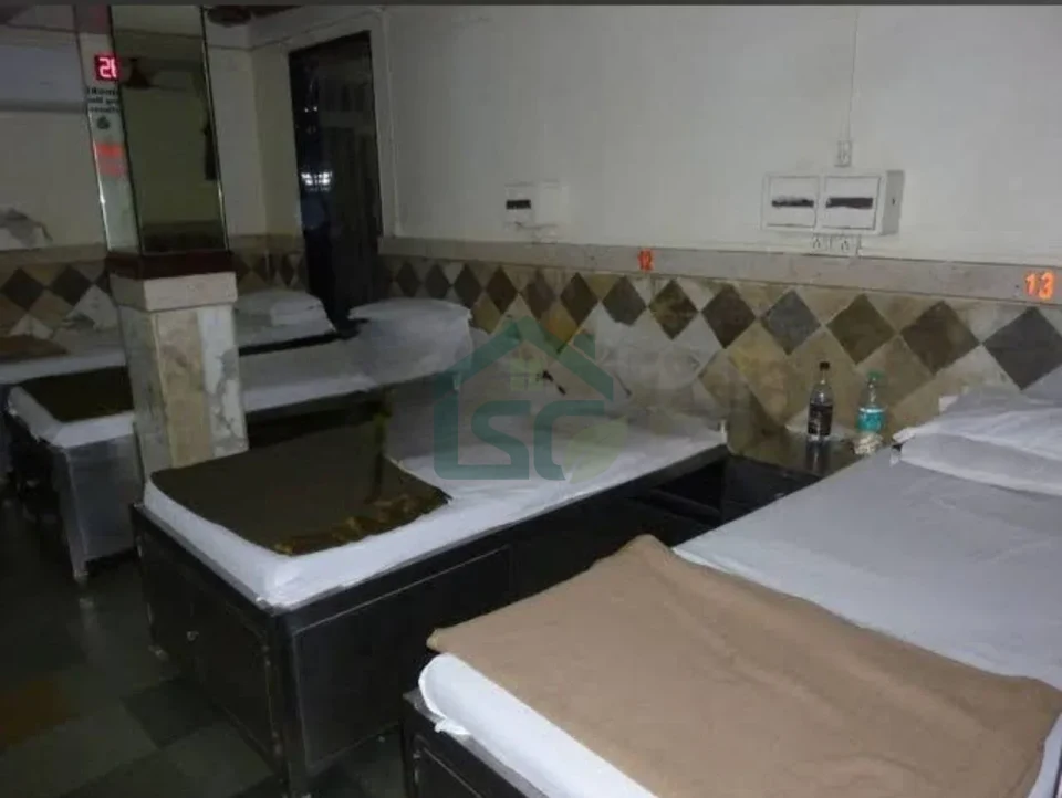 Photo 2 of Yadgar Guest House, Grant Road, Mumbai