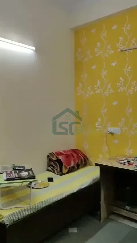 Sanatan Girls PG in Laxmi Nagar, Delhi — property photo 2