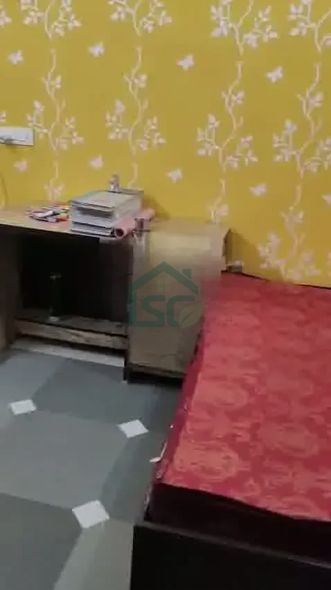 Sanatan Girls PG in Laxmi Nagar, Delhi — property photo 3
