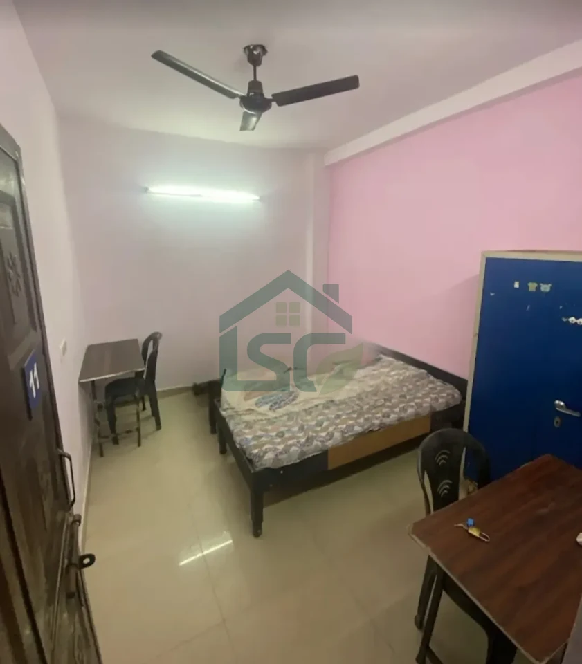 NK PG Unit 2 in Saket, Delhi — property photo 5