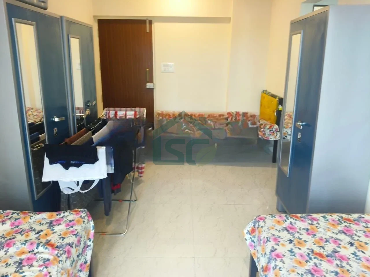 At Anshu Pandey PG, Vikhroli East, Mumbai