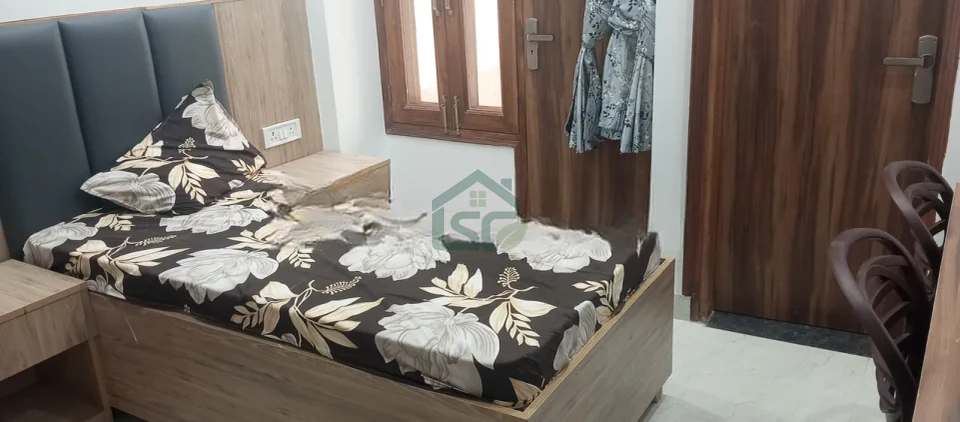 Photo 4 of Chaudhary Luxury PG, Sector 71, Noida