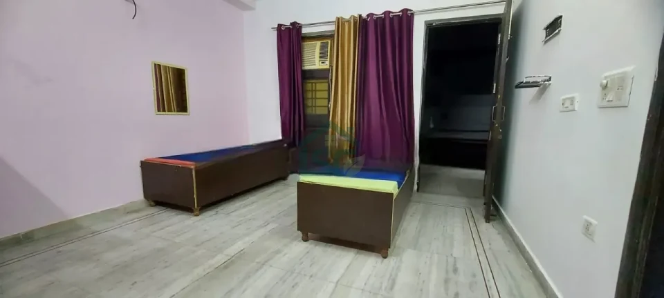 Just Like Home PG sec 18 in Sector 18, Gurugram — property photo 4