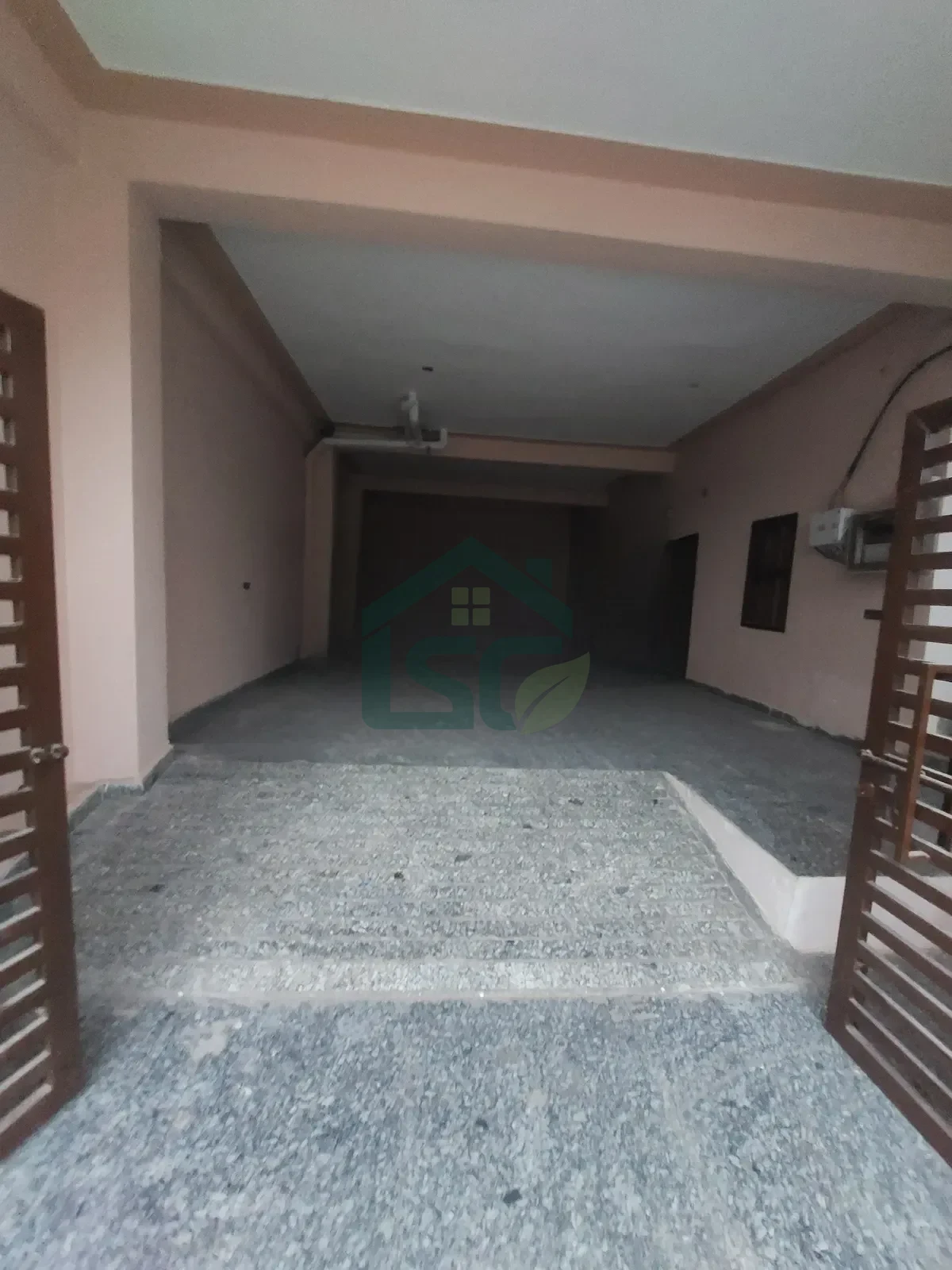 Rakesh Room For Rent in Sector 86, Gurugram — property photo 1