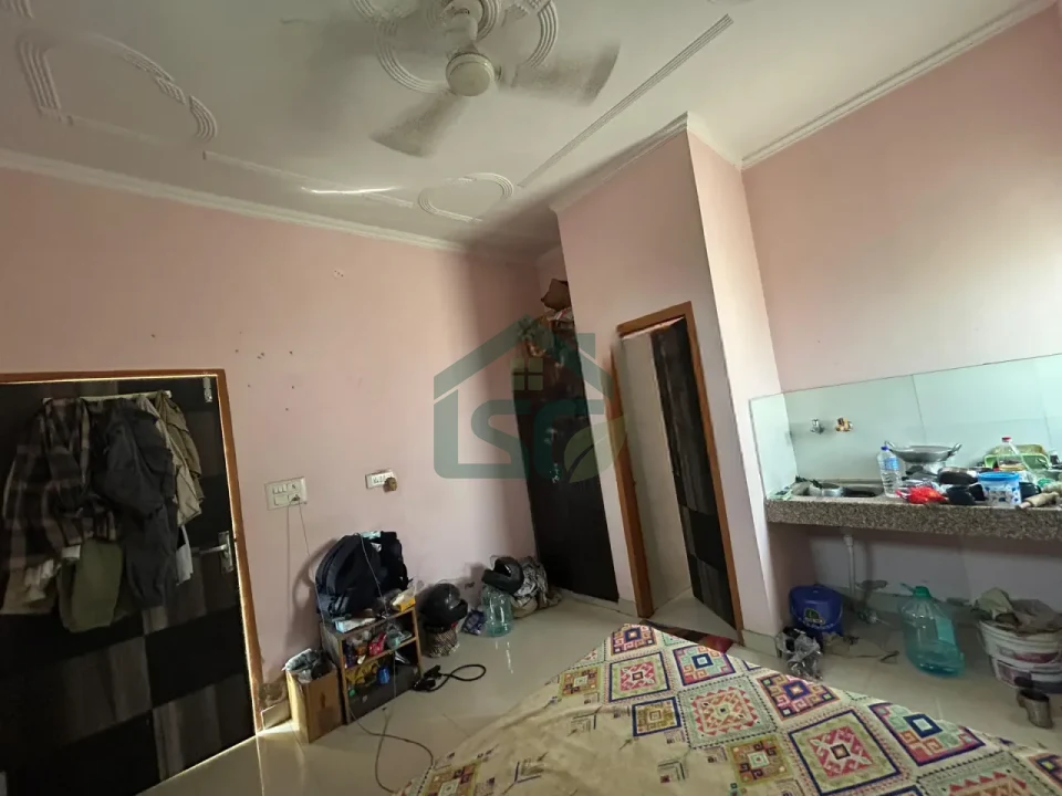 Rinku 1RK in Sector 69, Gurugram — property photo 1