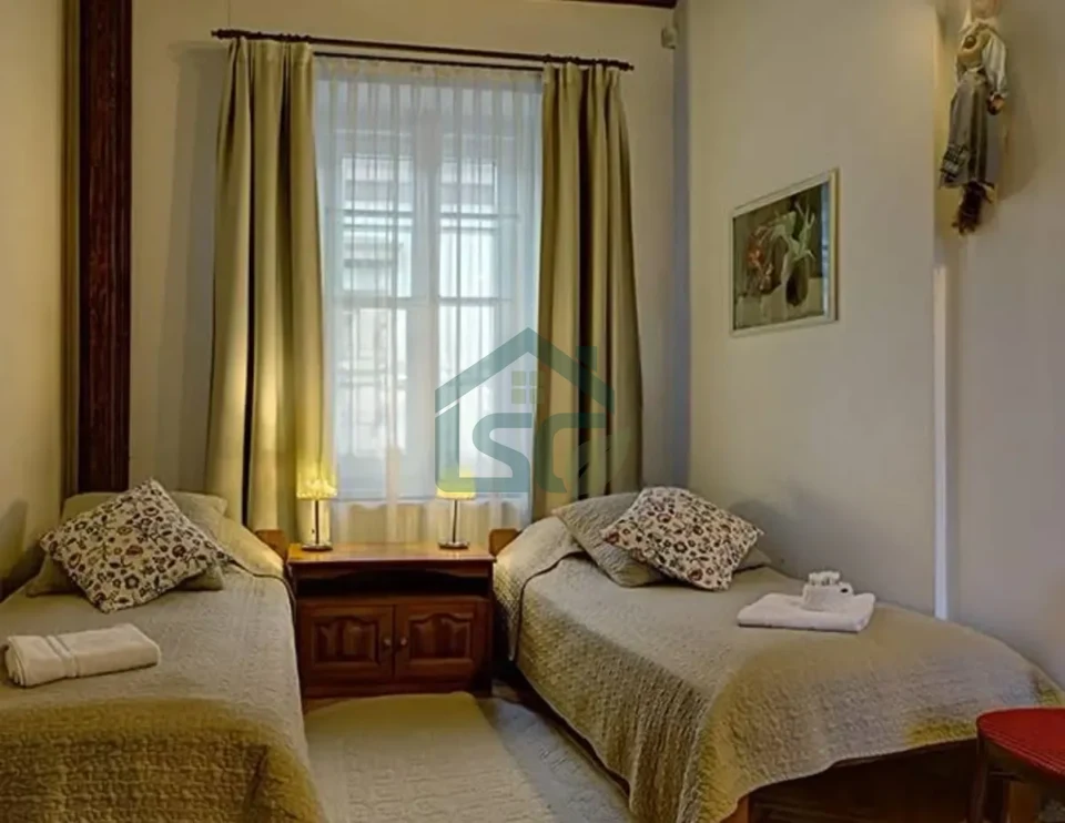 MR Singh Girls PG in Sector 43, Gurugram — property photo 4
