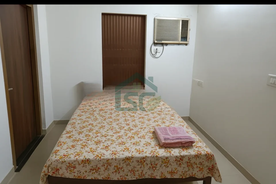 Photo 4 of Value Stays, Shyamal, Ahmedabad