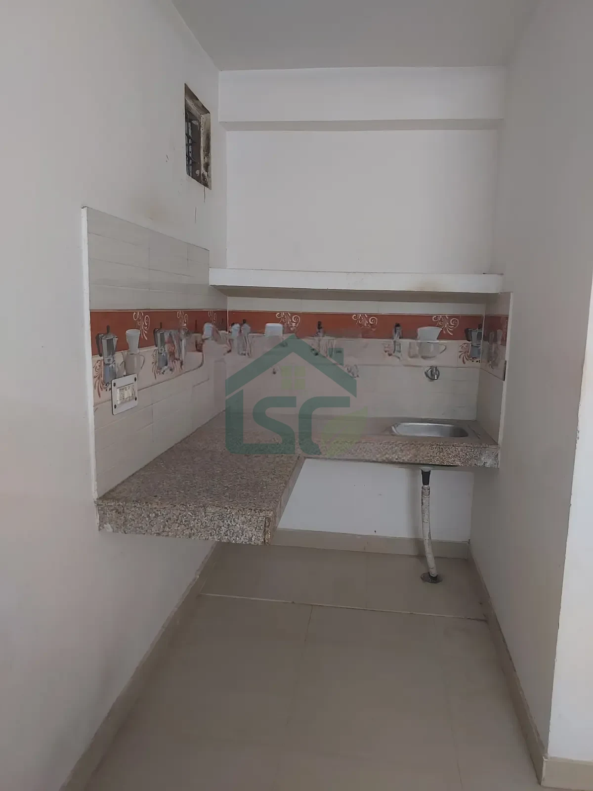 Rohan Room For Rent in Sector 49, Gurugram — property photo 1