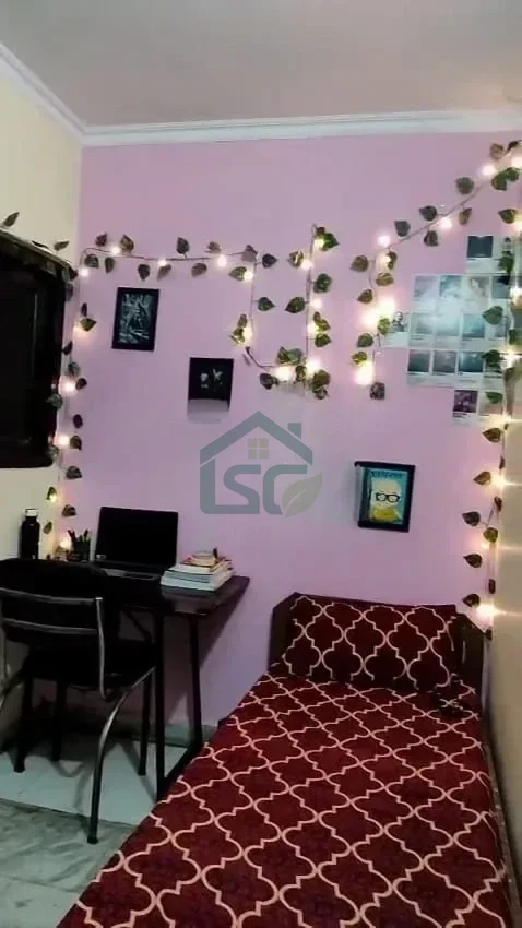 Photo 5 of Goel Niwas PG For Girls, Chanakya Complex, B10-11, Opposite Metro Pillar No. 42, Block H, Guru Nanak Pura, Laxmi Nagar, New Delhi, Delhi