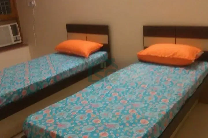 Shree Ram PG in Sector 37, Gurugram — property photo 1