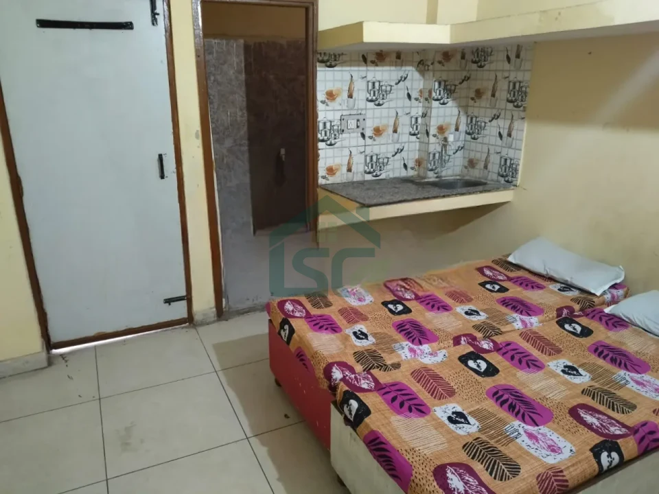 Panday Enterprises in Sector 66, Noida — property photo 1
