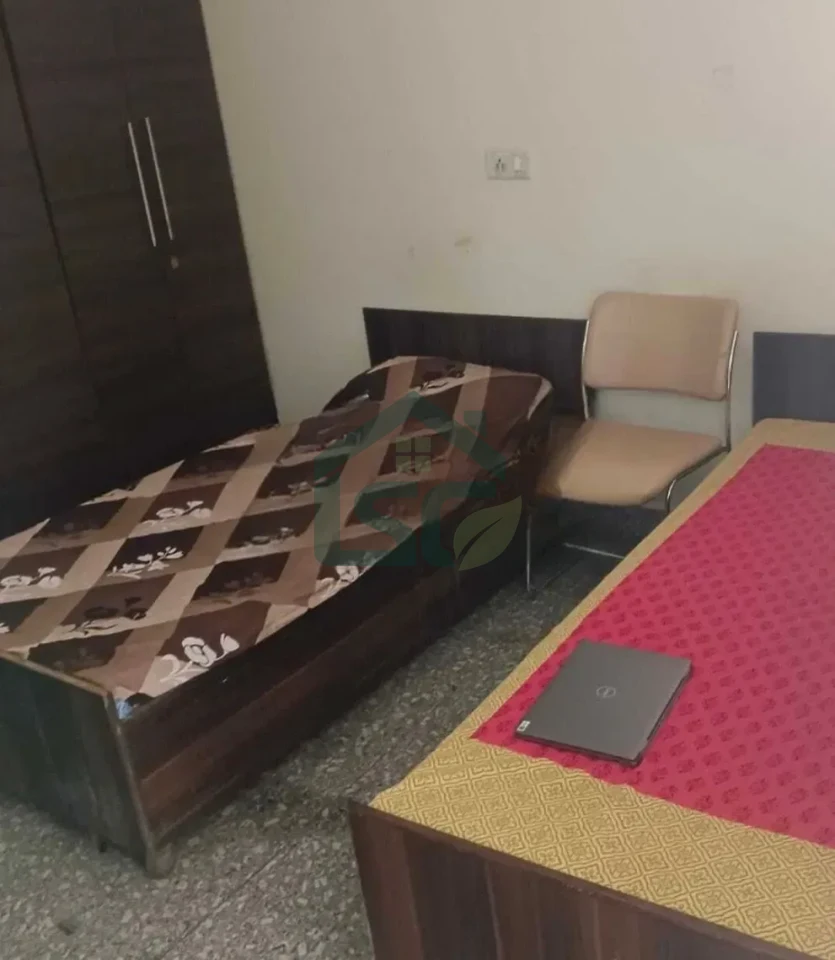 Chauhan Girls PG in DLF Phase IV, Gurugram — property photo 4