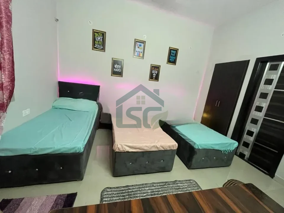 Luxo PG in Sector 71, Noida — property photo 2
