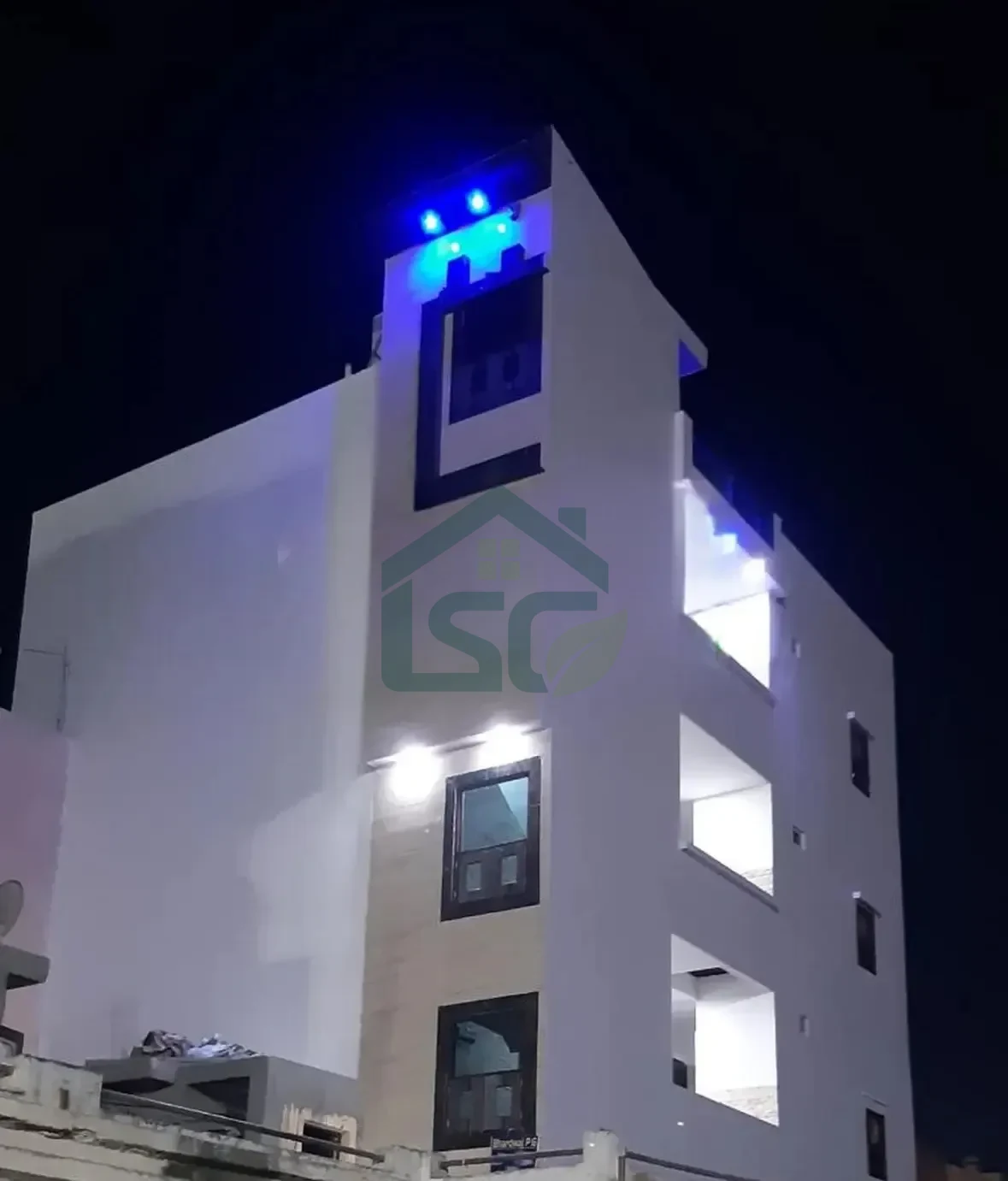 Bhardwaj PG in Alipur, Delhi — property photo 1