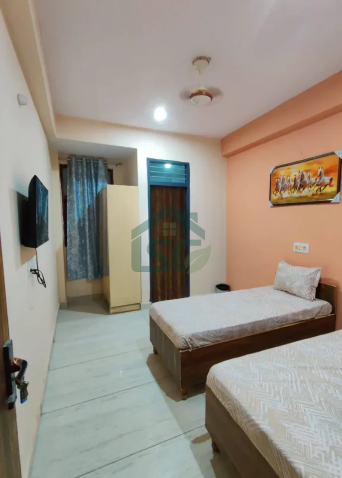 S. R accommodation in Imt Manesar, Gurugram — property photo 4