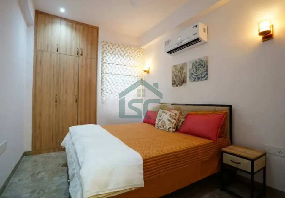 Paramount PG in Sector 14, Gurugram — property photo 1