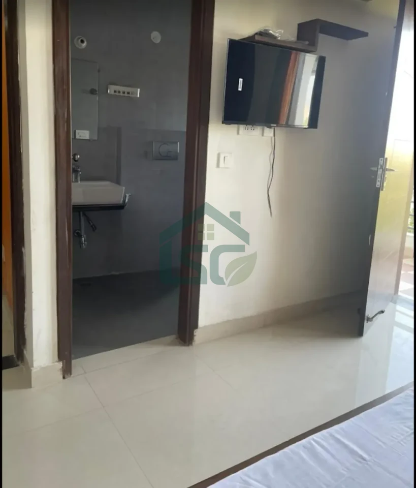 Sr homes in Sector 43, Gurugram — property photo 4