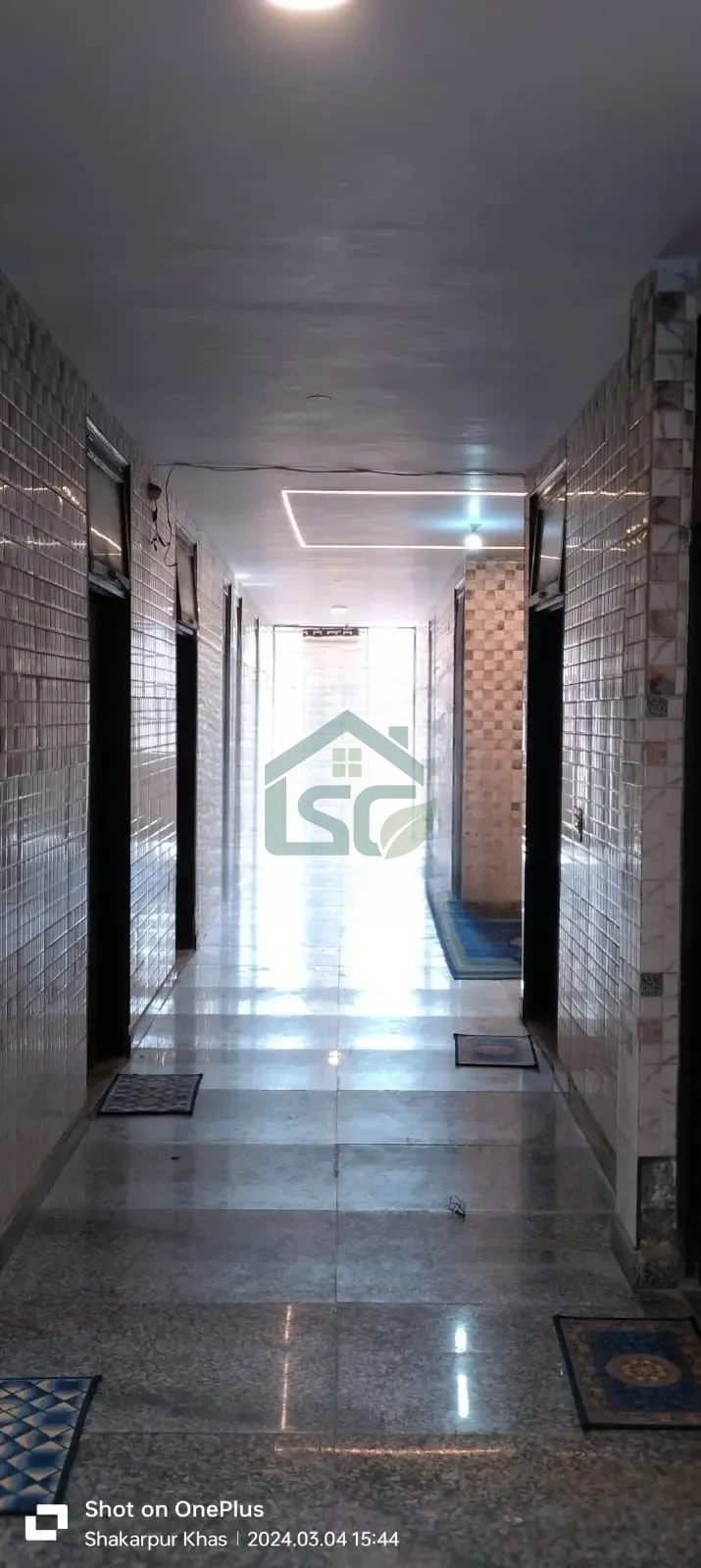 Avanya Girls PG in Shakarpur, Delhi — property photo 1