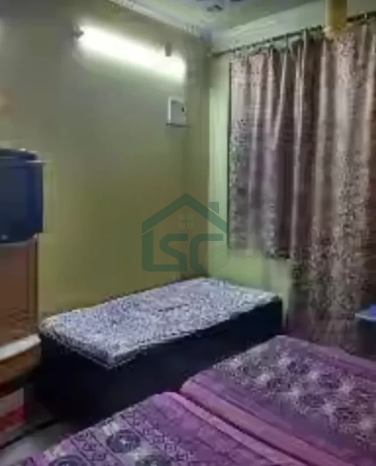 Room available on rent for girls in Rohini, Delhi — property photo 4