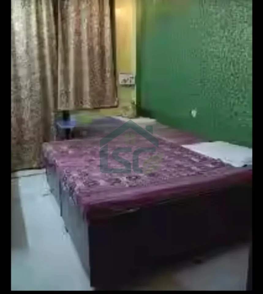 Room available on rent for girls in Rohini, Delhi — property photo 5