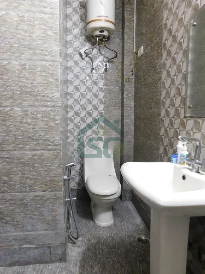 Prustel living Chanakya house boys in Block N, Delhi — property photo 5