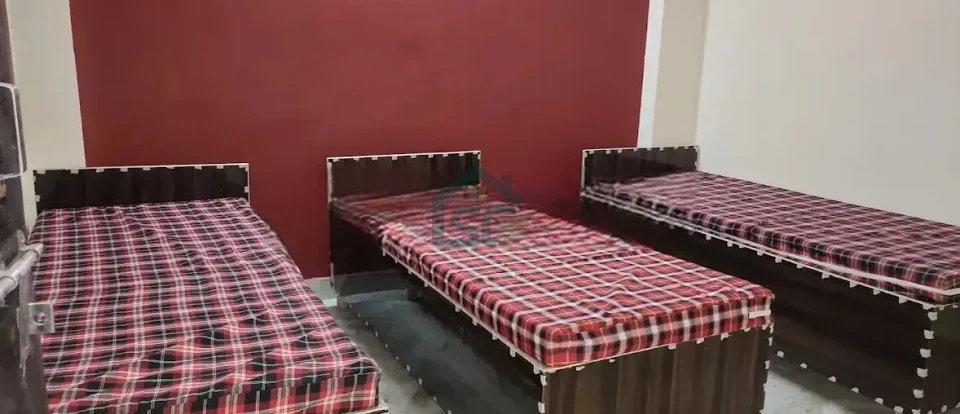 Indian PG in Laxmi Nagar, Delhi — property photo 2