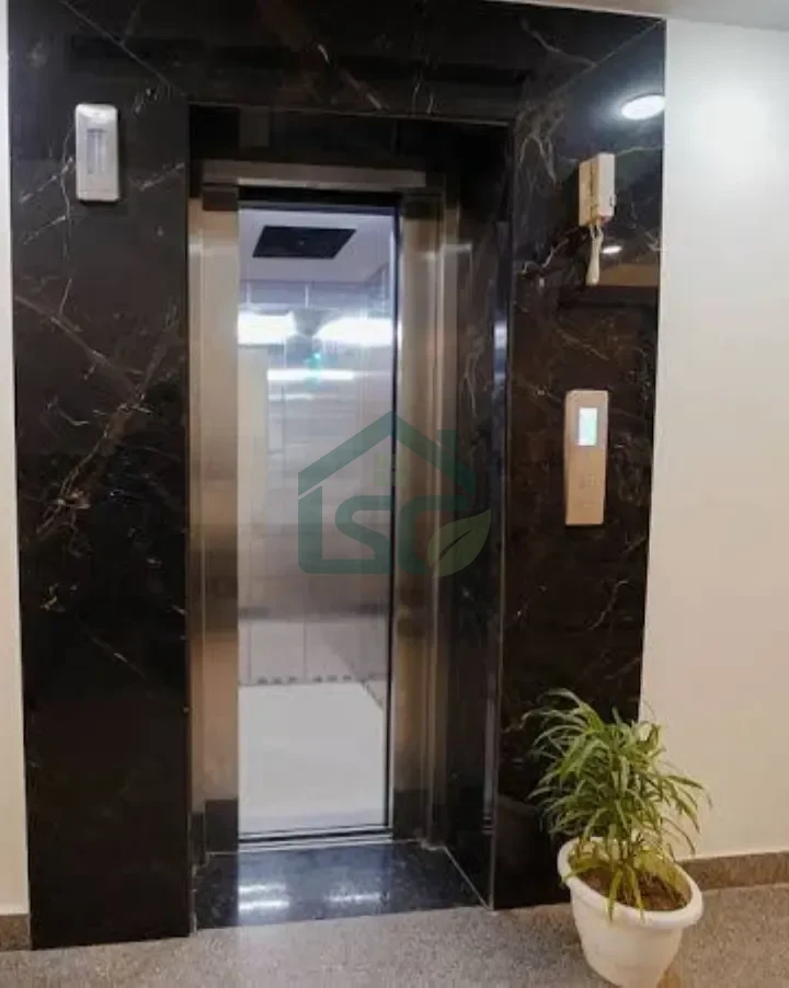 Raj house in Sector 43, Gurugram — property photo 4
