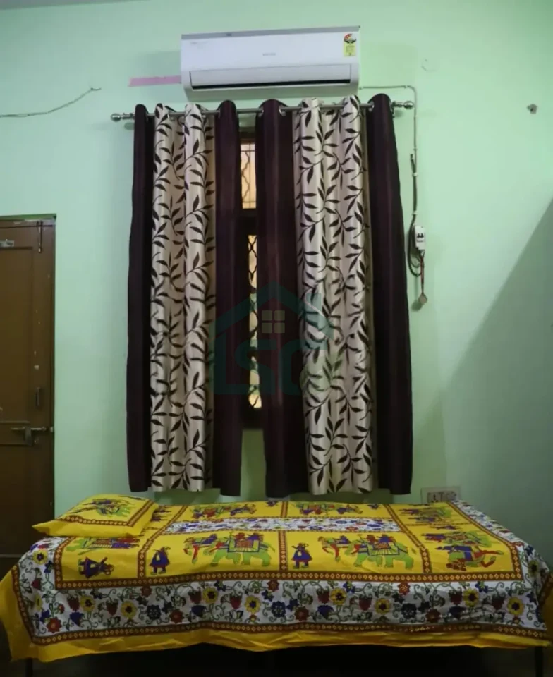 Bhaskar PG in Sector 50, Noida — property photo 5