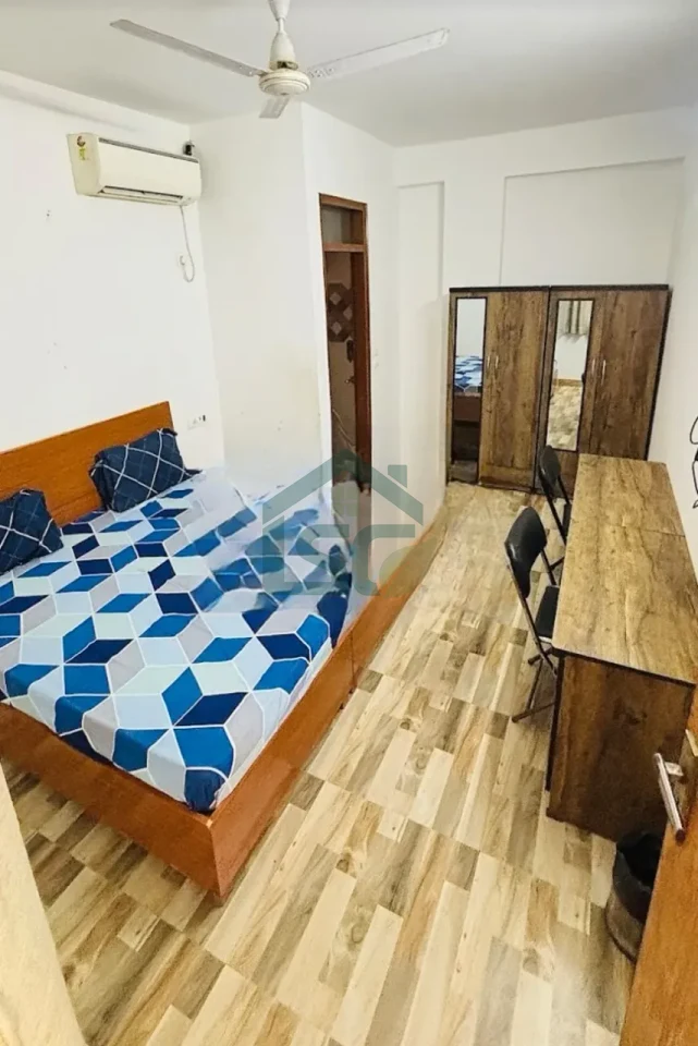 Sky height boys PG in Sector 125, Noida — property photo 4