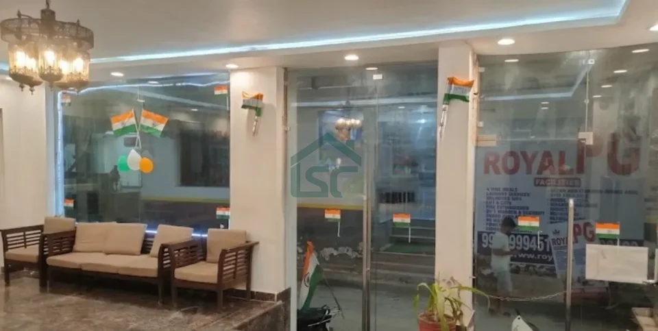 Sky height boys PG in Sector 125, Noida — property photo 3