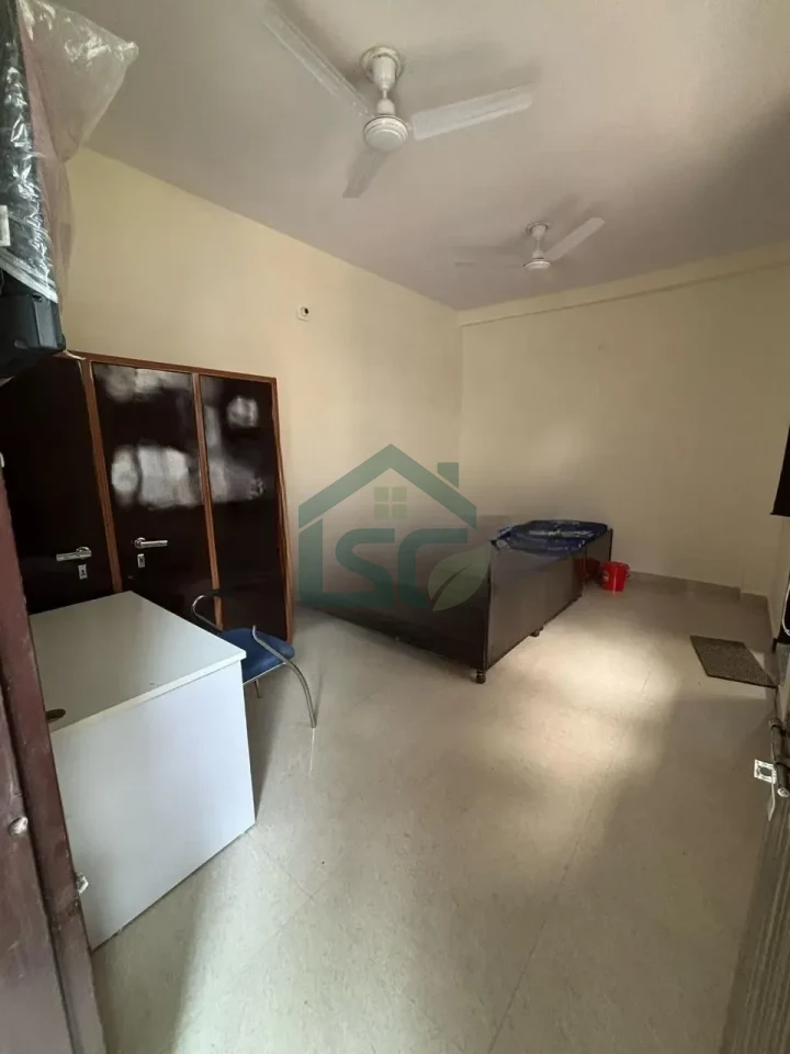 Yadav PG in Palam Vihar Extension, Gurugram — property photo 2