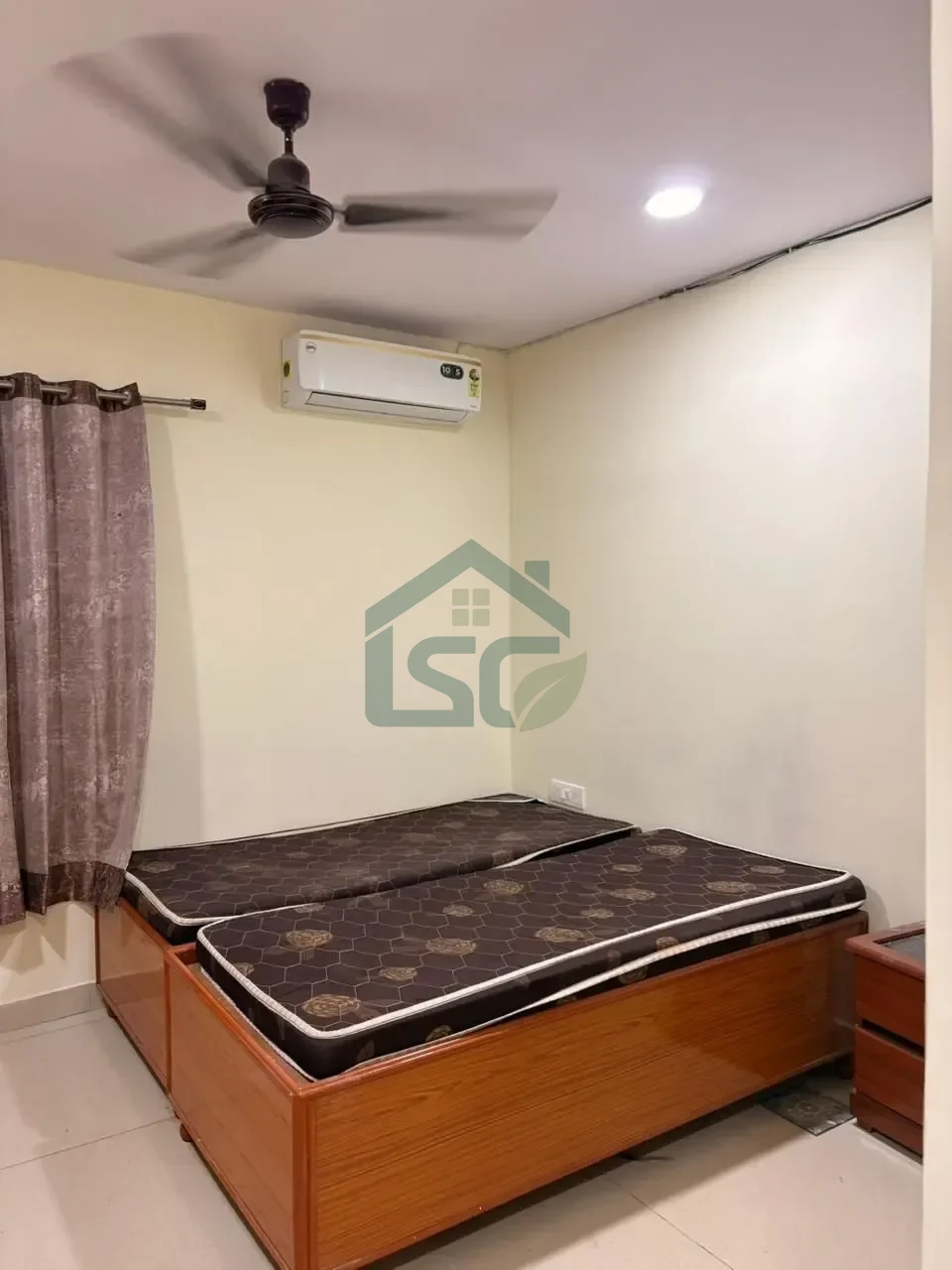 Yadav PG in Palam Vihar Extension, Gurugram — property photo 1