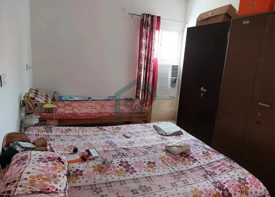Home Stay Girls PG in Paschim Vihar, Delhi — property photo 3