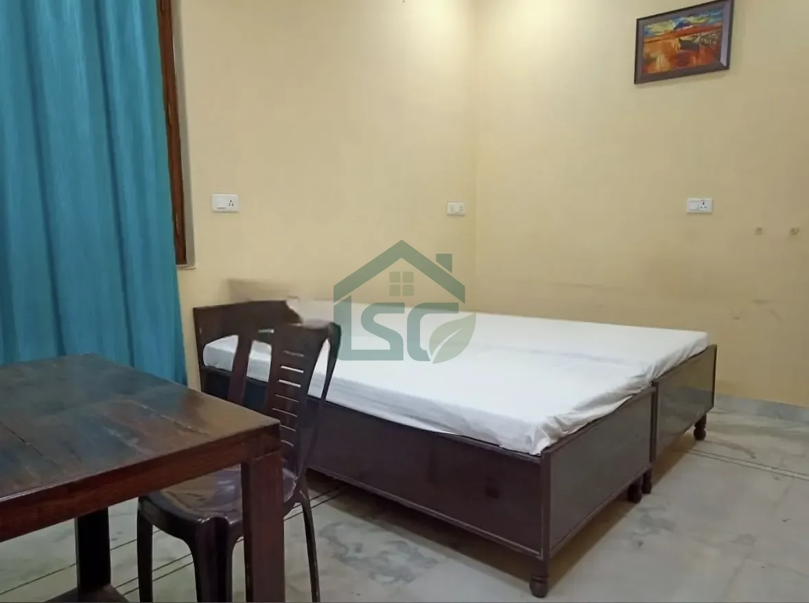 Bhagwati PG in Sector 38, Gurugram — property photo 1