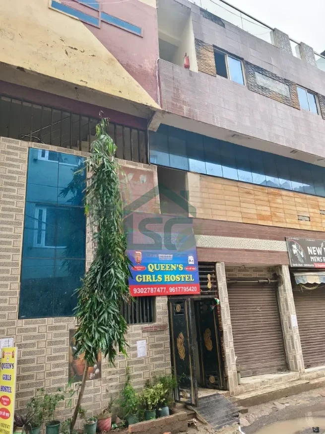 At Queen Girls Hostel, Bhagyashree Colony, Indore