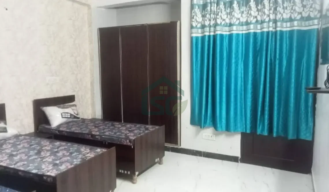 Girls PG in Noida in Sector 15, Noida — property photo 1