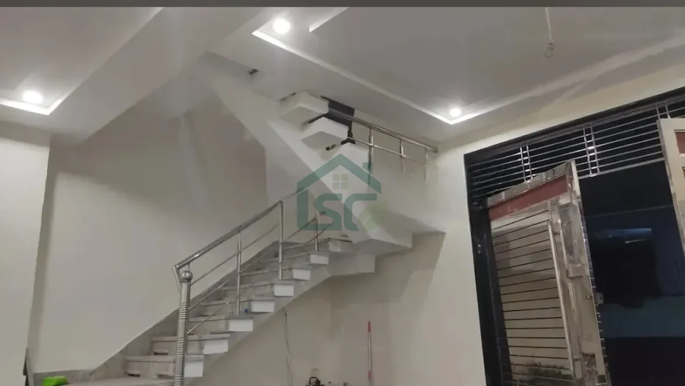 Jayant PG in Burari, Delhi — property photo 1