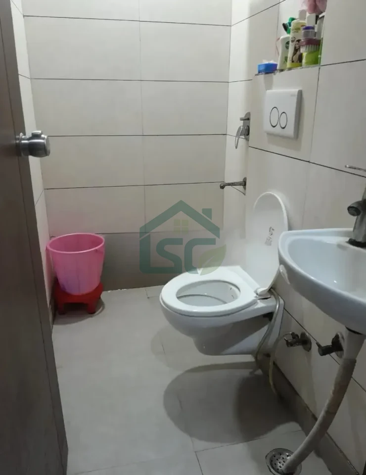 Birdhouse Girls PG in Vijay Nagar, Delhi — property photo 2