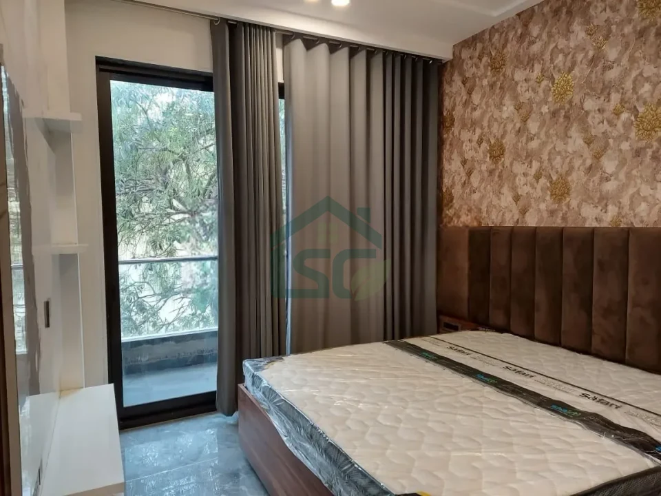1RK In Sector 45 Gurugram in Sector 45, Gurugram — property photo 1